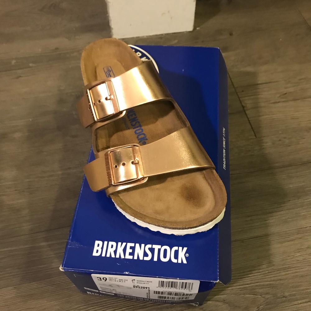 Women’s Birkenstock Arizona Metallic Copper